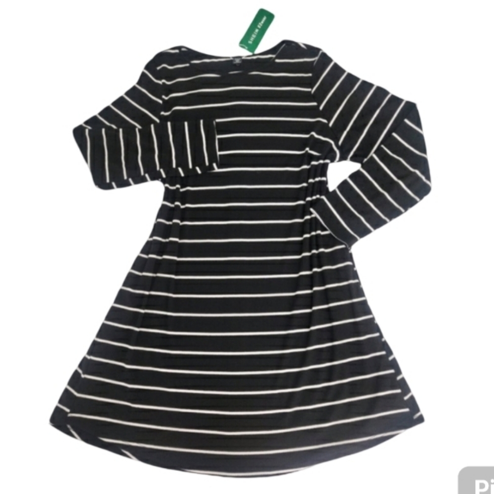 NWT button back dress.